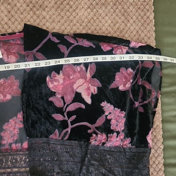 Xhilaration Kimono  - Picture 7 of 8